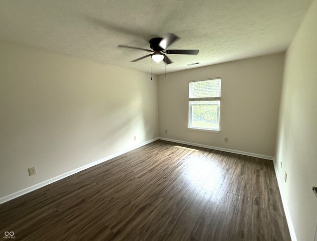 7318 Thornmill Court, Avon, IN 46123