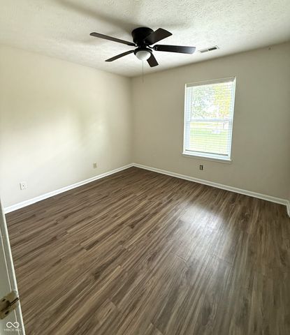 7318 Thornmill Court, Avon, IN 46123