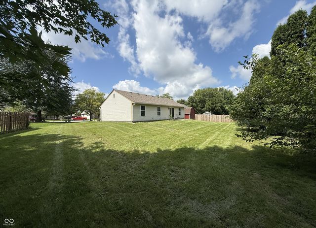 7318 Thornmill Court, Avon, IN 46123