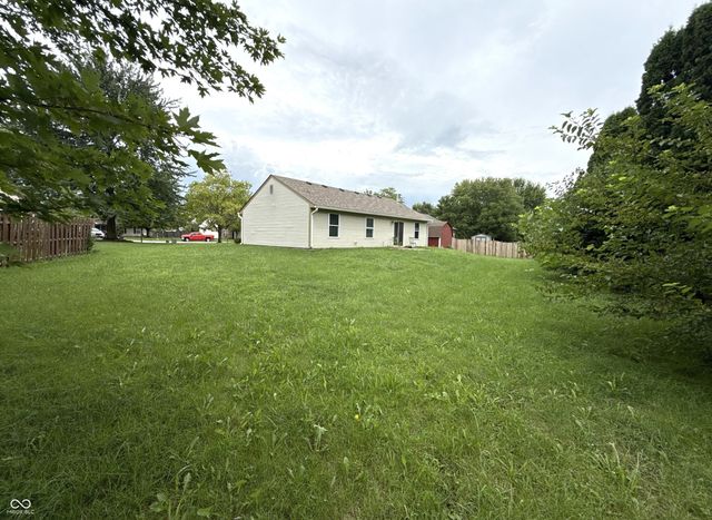 7318 Thornmill Court, Avon, IN 46123