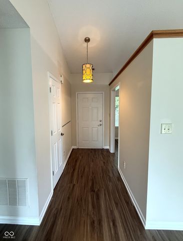 7318 Thornmill Court, Avon, IN 46123
