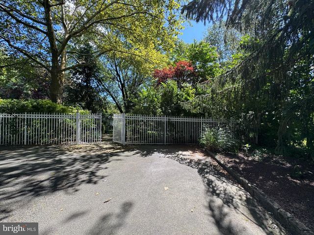 417 WINGATE RD, Huntingdon Valley, PA 19006
