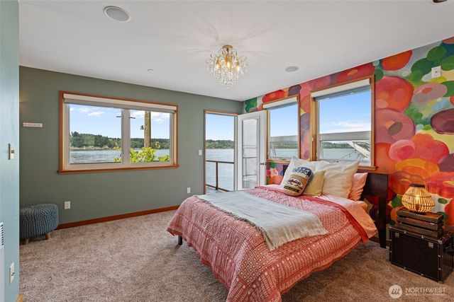 15 N Salmon Beach, Tacoma, WA 98407