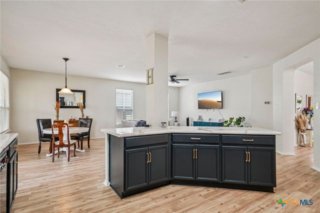 8114 Cooper Mill, San Antonio, TX 78255