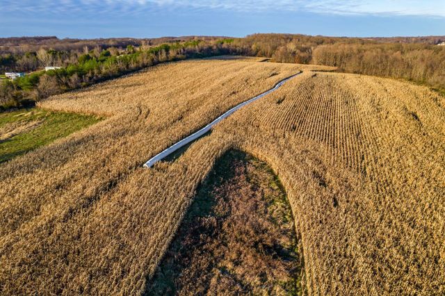 9010 Tarlton Road, Stoutsville, OH 43154