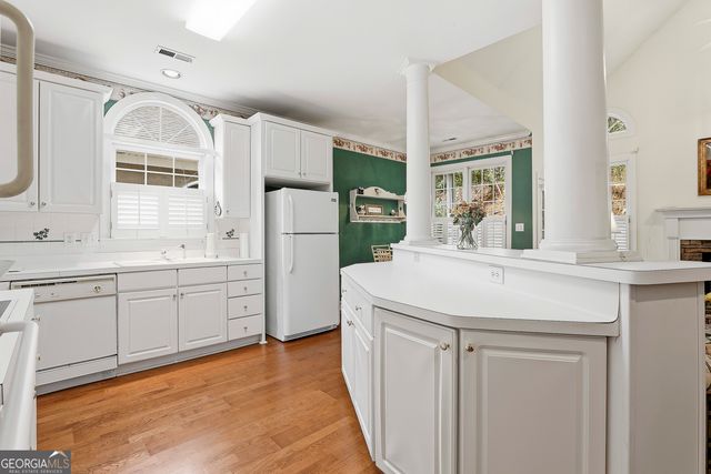 215 Riviera Court, Peachtree City, GA 30269