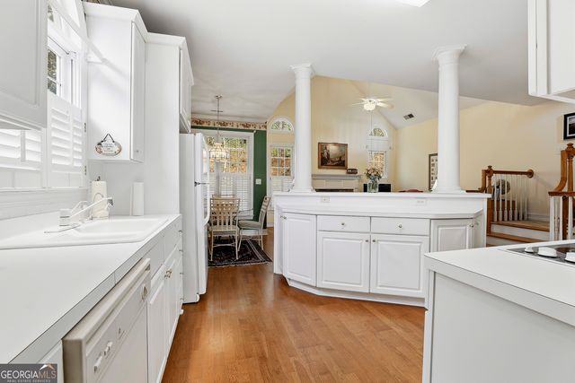 215 Riviera Court, Peachtree City, GA 30269