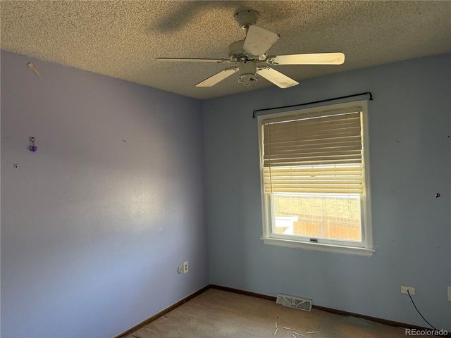 2545 S Eagle Cir, Aurora, CO 80014