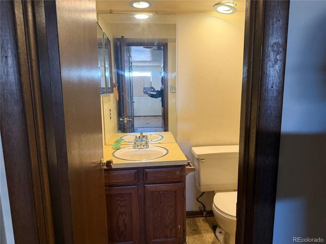 2545 S Eagle Cir, Aurora, CO 80014