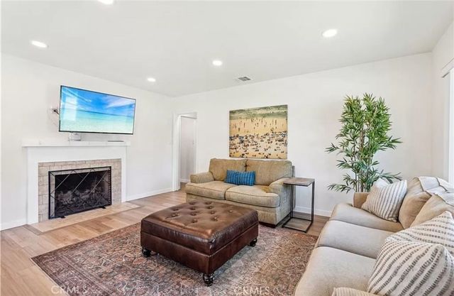 5340 E Mezzanine, Long Beach, CA 90808