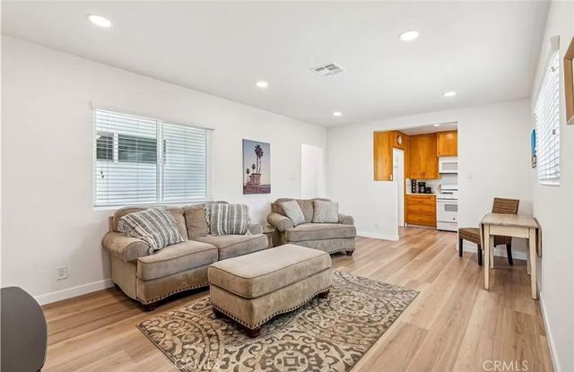 5340 E Mezzanine, Long Beach, CA 90808