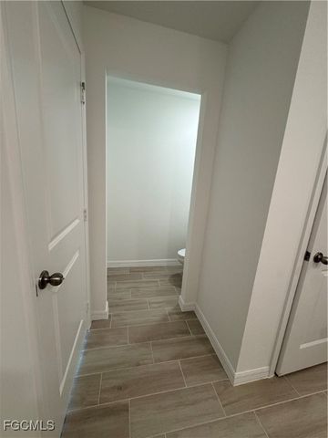 420 NW 4th TER, Cape Coral, FL 33993