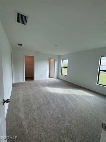 420 NW 4th TER, Cape Coral, FL 33993