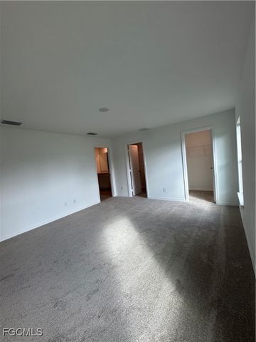 420 NW 4th TER, Cape Coral, FL 33993