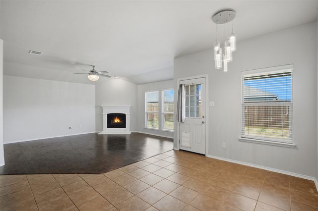 125 Meadow Crest Drive, Princeton, TX 75407