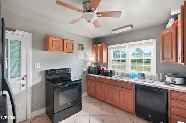 246 Randolph Street, Bristol, VA 24201