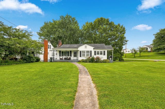 246 Randolph Street, Bristol, VA 24201