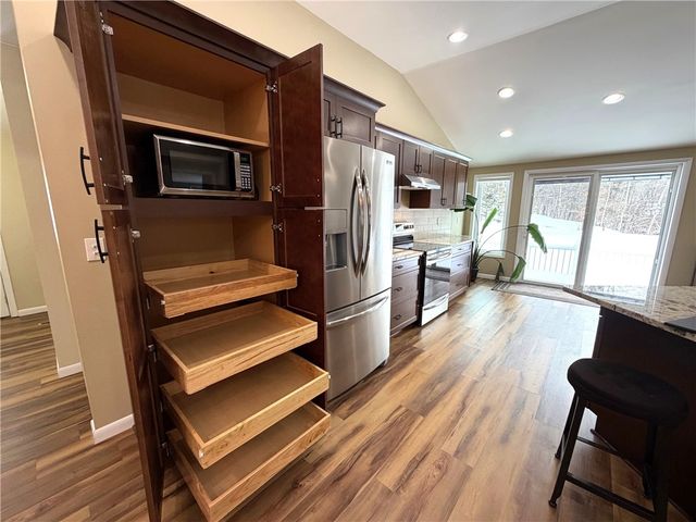 12483 Sawmill Run Road, South Valley, NY 14738