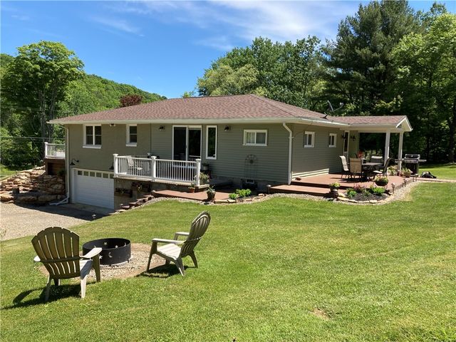 12483 Sawmill Run Road, South Valley, NY 14738