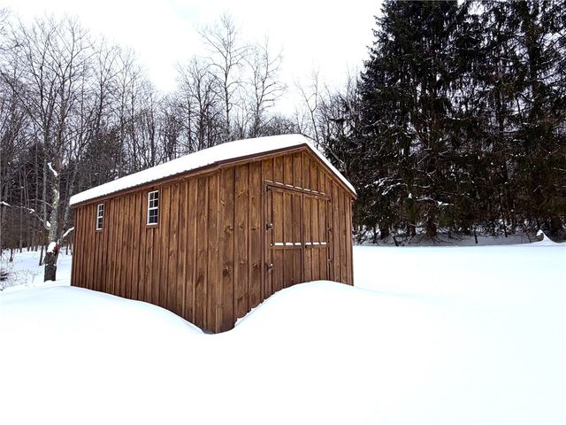 12483 Sawmill Run Road, South Valley, NY 14738