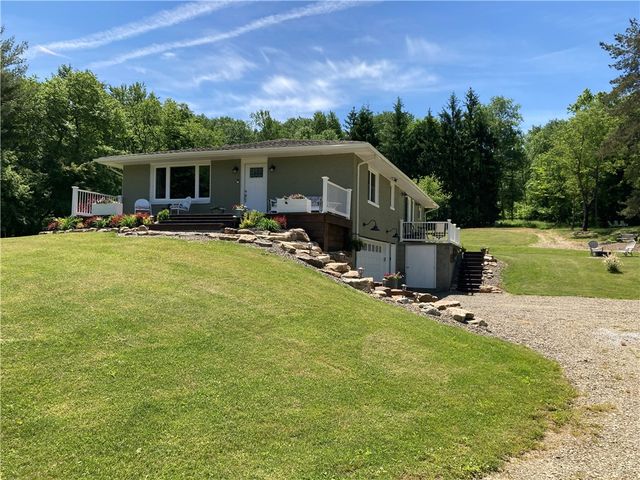 12483 Sawmill Run Road, South Valley, NY 14738