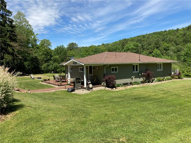 12483 Sawmill Run Road, South Valley, NY 14738