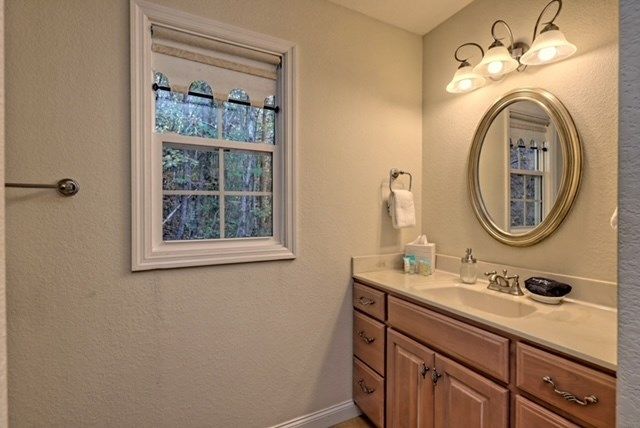 156 Brer Fox Ridge Road, Hiawassee, GA 30546