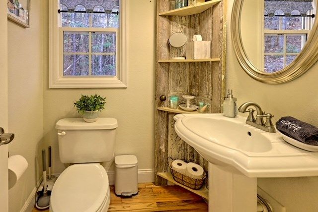 156 Brer Fox Ridge Road, Hiawassee, GA 30546