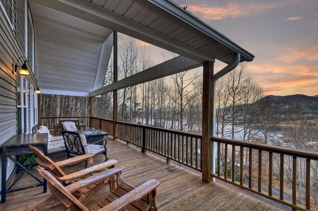 156 Brer Fox Ridge Road, Hiawassee, GA 30546