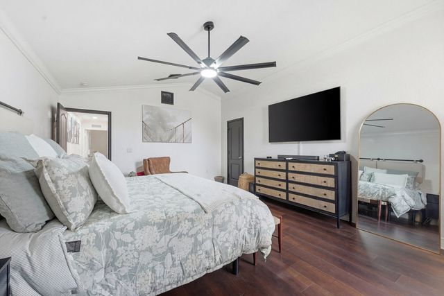 3221 Johns Place, Palm Springs, FL 33461