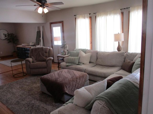 E10056 County C Road, North Freedom, WI 53951