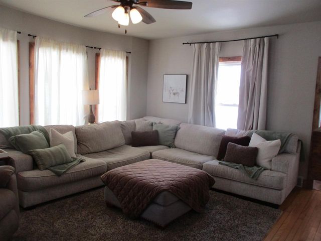 E10056 County C Road, North Freedom, WI 53951