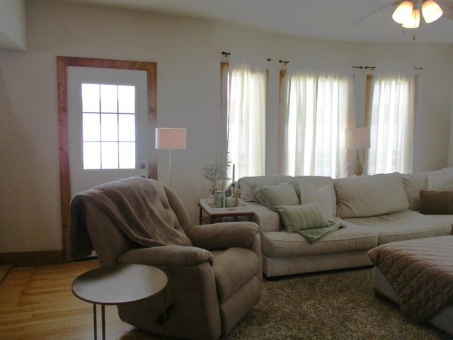 E10056 County C Road, North Freedom, WI 53951