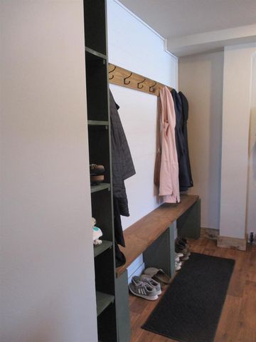 E10056 County C Road, North Freedom, WI 53951