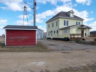 E10056 County C Road, North Freedom, WI 53951