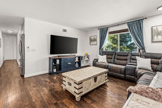 166 Lakeview Avenue, Spring Valley, CA 91977