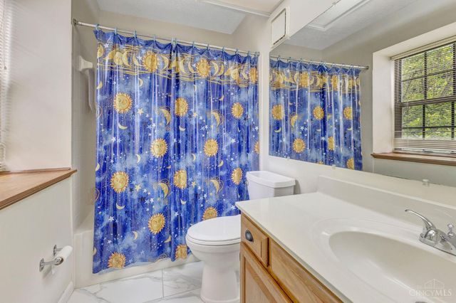 12049 Legacy Court, Sharonville, OH 45241
