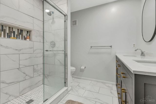 12049 Legacy Court, Sharonville, OH 45241