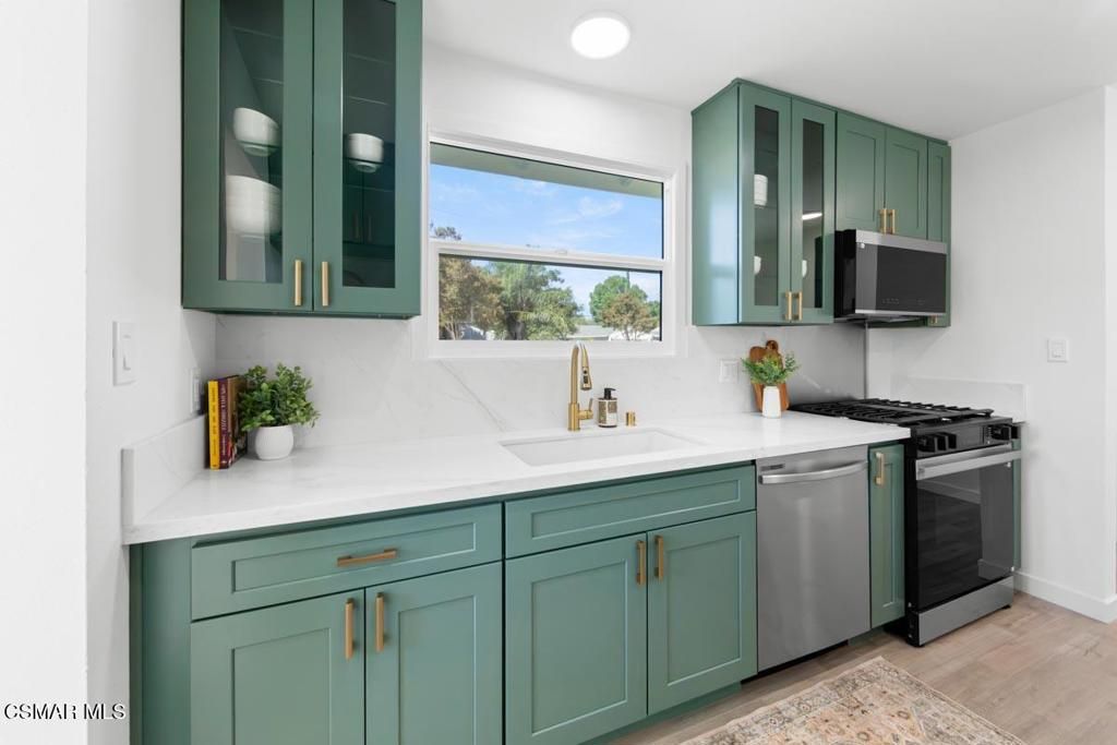 2040 Clover Street, Simi Valley, CA 93065 — photo 4