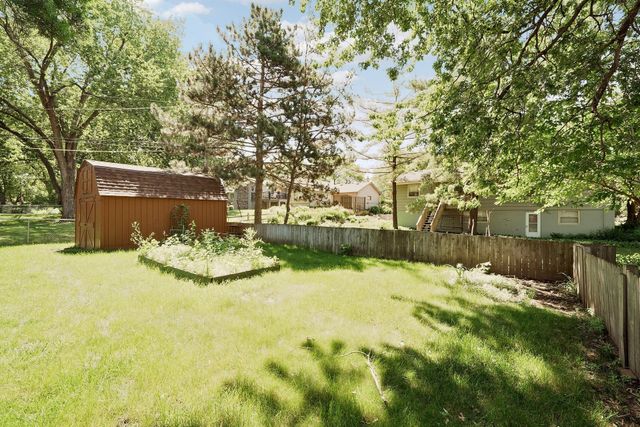 9325 31st Avenue N, New Hope, MN 55427