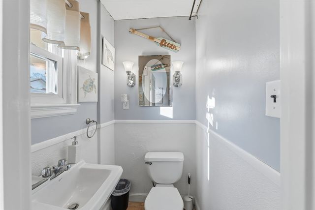 20 Newell Ave, Southbridge, MA 01550