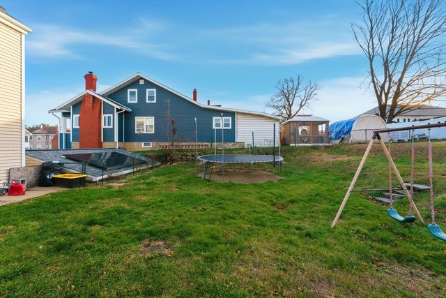 20 Newell Ave, Southbridge, MA 01550