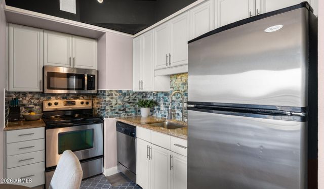 4750 N CENTRAL Avenue 11R-S, Phoenix, AZ 85012