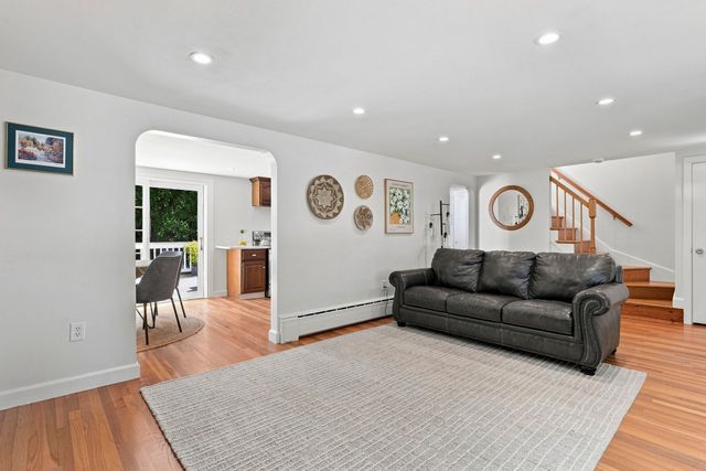 446 Pine St, Weymouth, MA 02190