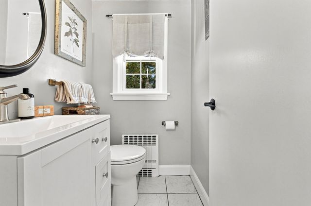 446 Pine St, Weymouth, MA 02190