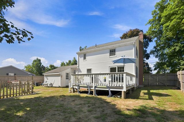446 Pine St, Weymouth, MA 02190