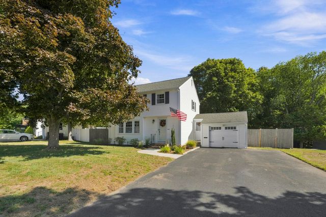 446 Pine St, Weymouth, MA 02190