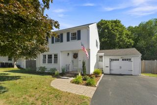 446 Pine St, Weymouth, MA 02190