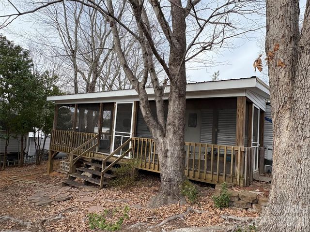 110 Sycamore Street, New London, NC 28127