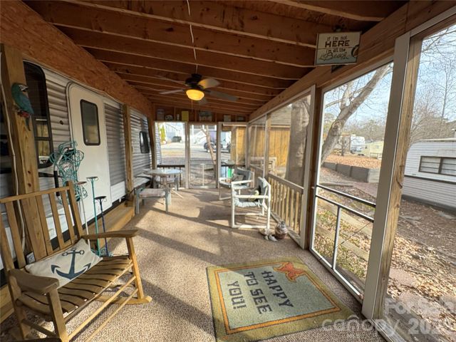 110 Sycamore Street, New London, NC 28127